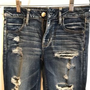 American Eagle Distressed jeans